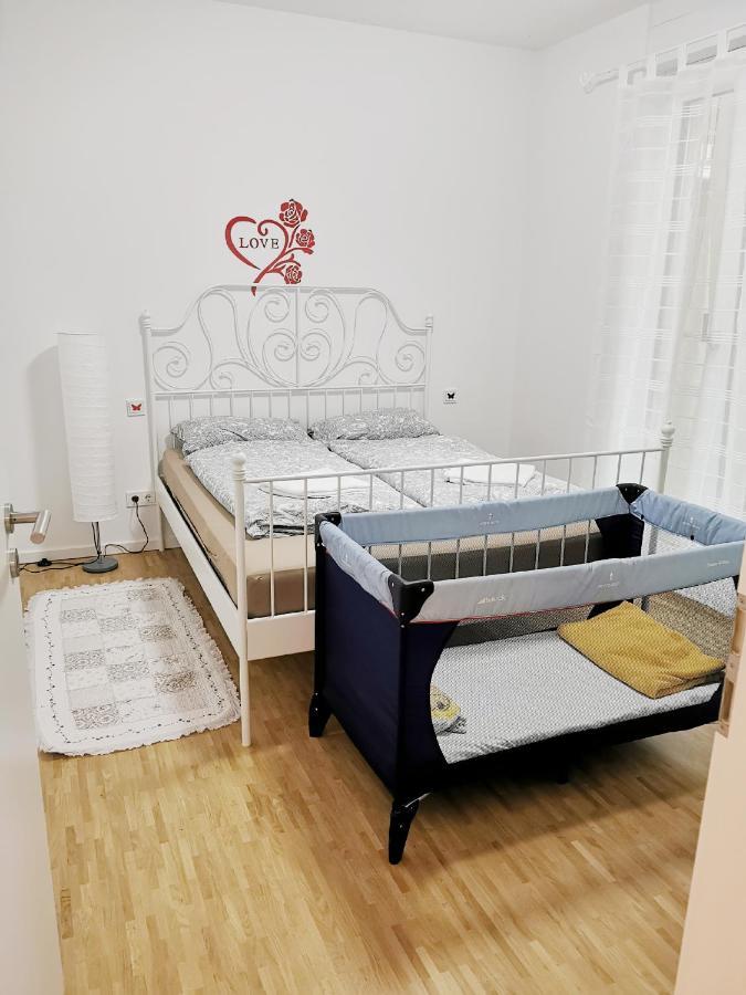 Apartment Near Fair And Central City In Few Min, With Garden Frankfurt am Main Kültér fotó